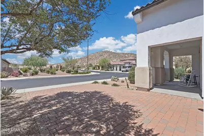 11903 S 184th Avenue, Goodyear, AZ 85338 - Photo 4