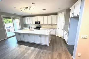 2116 E Chanute Pass, Phoenix, AZ 85040 - Photo 12