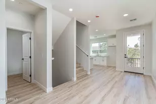 2601 E Clarendon Ave, Phoenix, AZ 85016 - Photo 10