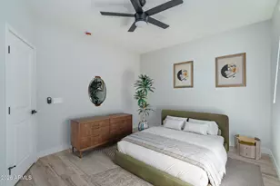 2601 E Clarendon Ave, Phoenix, AZ 85016 - Photo 8
