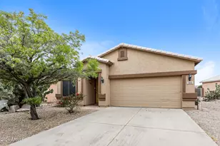 65 E Saddle Way, San Tan Valley, AZ 85143 - Photo 2