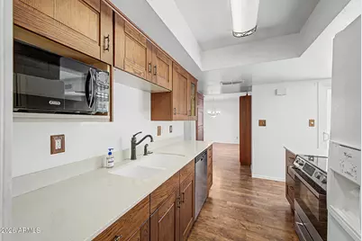 5873 E Thomas Road, Scottsdale, AZ 85251 - Photo 10