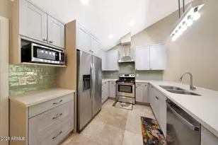 9196 E Evans Dr, Scottsdale, AZ 85260 - Photo 6