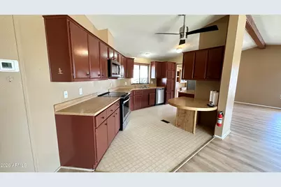 834 S Meridian Road #90, Apache Junction, AZ 85120 - Photo 10