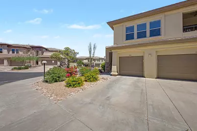 16800 E El Lago Boulevard #Unit 2033, Fountain Hills, AZ 85268 - Photo 2