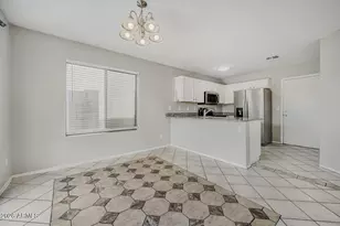 10917 E Clovis Ave, Mesa, AZ 85208 - Photo 8