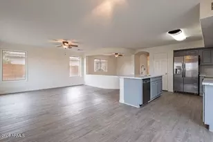 2463 W Bartlett Way, San Tan Valley, AZ 85144 - Photo 4