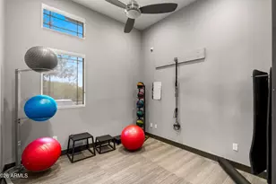 4724 E Parkside Ln, Phoenix, AZ 85050 - Photo 32