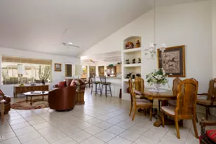 11512 E Laguna Azul Circle E, Mesa, AZ 85209 - Photo 4