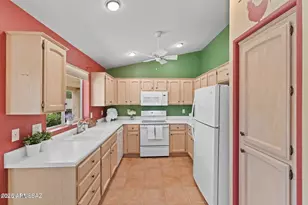 37046 S Rock Crest Dr, Saddlebrooke, AZ 85739 - Photo 16