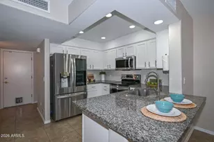 4805 E Kachina Trail, Phoenix, AZ 85044 - Photo 4