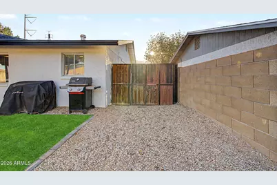 415 N Larkspur Street, Gilbert, AZ 85234 - Photo 44