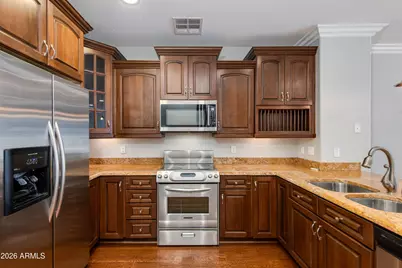 2449 E Montecito Avenue, Phoenix, AZ 85016 - Photo 6