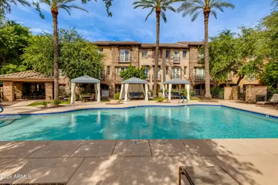 2449 E Montecito Avenue, Phoenix, AZ 85016 - Photo 18