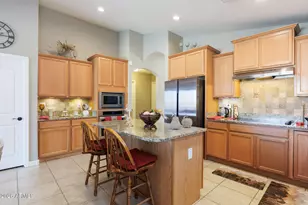 786 W Jahns Dr, Casa Grande, AZ 85122 - Photo 10
