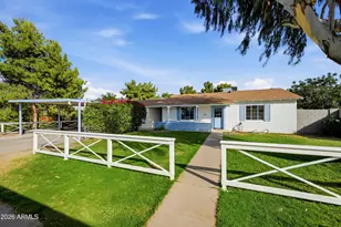 929 W Turney Ave, Phoenix, AZ 85013 - Photo 1