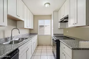 12449 N 29th Dr, Phoenix, AZ 85029 - Photo 6