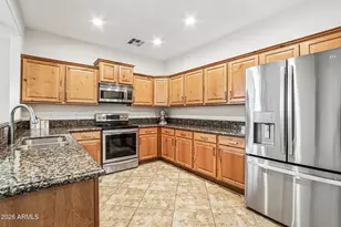 3618 N 38th St, Phoenix, AZ 85018 - Photo 6