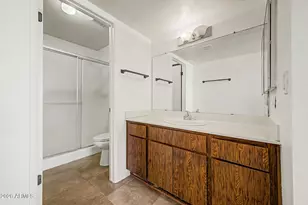 926 W Apollo Ave, Tempe, AZ 85283 - Photo 20