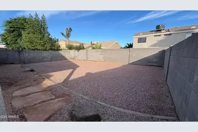 13002 W Hearn Road, El Mirage, AZ 85335 - Photo 28