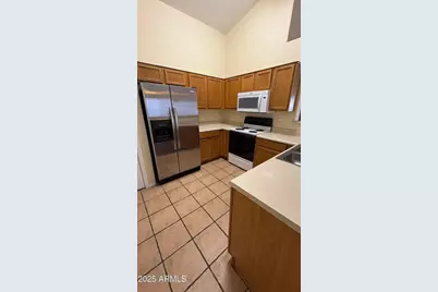 13002 W Hearn Road, El Mirage, AZ 85335 - Photo 10