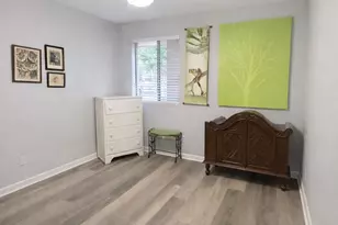 1132 E Village Circle Dr, Phoenix, AZ 85022 - Photo 14
