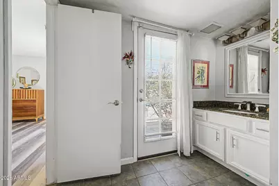 1132 E Village Circle Drive, Phoenix, AZ 85022 - Photo 26