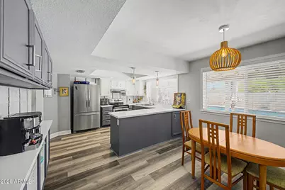 1132 E Village Circle Drive, Phoenix, AZ 85022 - Photo 18