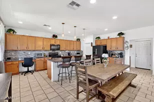 18533 W Mescal St, Surprise, AZ 85388 - Photo 18