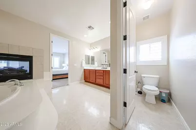 27323 N Covered Wagon Road, Phoenix, AZ 85085 - Photo 72