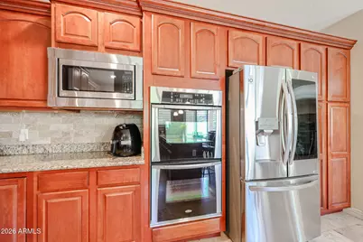 27323 N Covered Wagon Road, Phoenix, AZ 85085 - Photo 32