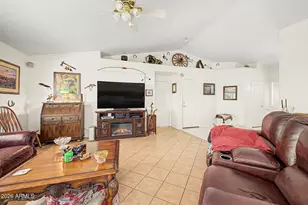 8010 E Fox St, Mesa, AZ 85207 - Photo 14