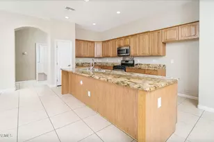 7402 N 84th Ave, Glendale, AZ 85305 - Photo 6