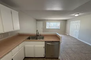 3302 W Northern, Phoenix, AZ 85051 - Photo 8
