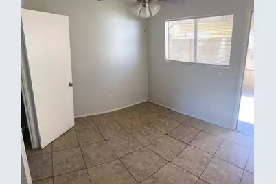 3302 W Northern Avenue #2, Phoenix, AZ 85051 - Photo 12