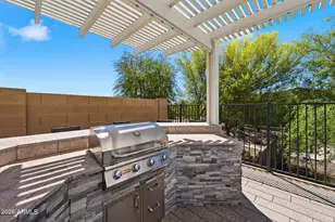 9743 W Desert Elm Ln, Peoria, AZ 85383 - Photo 16