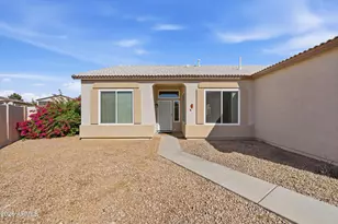 10873 W Oraibi Dr, Peoria, AZ 85373 - Photo 4