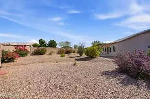10873 W Oraibi Dr, Peoria, AZ 85373 - Photo 36