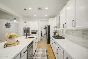 3853 E Comstock Dr, Gilbert, AZ 85296 - Photo 2
