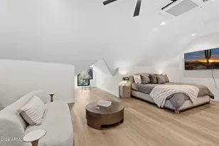 910 E Kaler Dr, Phoenix, AZ 85020 - Photo 32