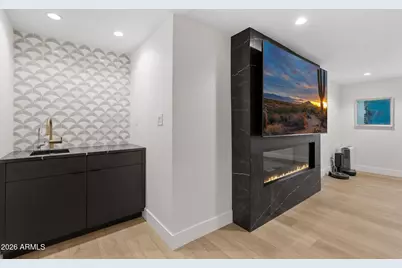 910 E Kaler Drive, Phoenix, AZ 85020 - Photo 36