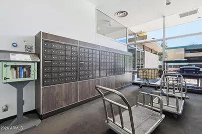 207 W Clarendon Avenue #C14, Phoenix, AZ 85013 - Photo 38
