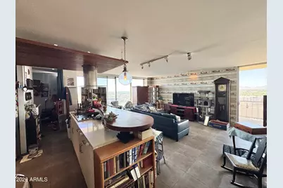 207 W Clarendon Avenue #C14, Phoenix, AZ 85013 - Photo 2