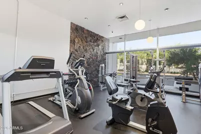 207 W Clarendon Avenue #C14, Phoenix, AZ 85013 - Photo 40