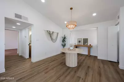 6550 N 47th Avenue #212, Glendale, AZ 85301 - Photo 8