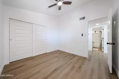 6550 N 47th Avenue #212, Glendale, AZ 85301 - Photo 24