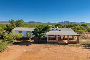 406 W Purdy Ln, Bisbee, AZ 85603 - Photo 4