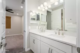 21307 N 59th Ter, Phoenix, AZ 85054 - Photo 24