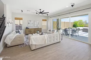 21307 N 59th Ter, Phoenix, AZ 85054 - Photo 10