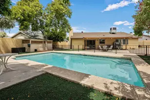 10625 E Becker Ln, Scottsdale, AZ 85259 - Photo 4